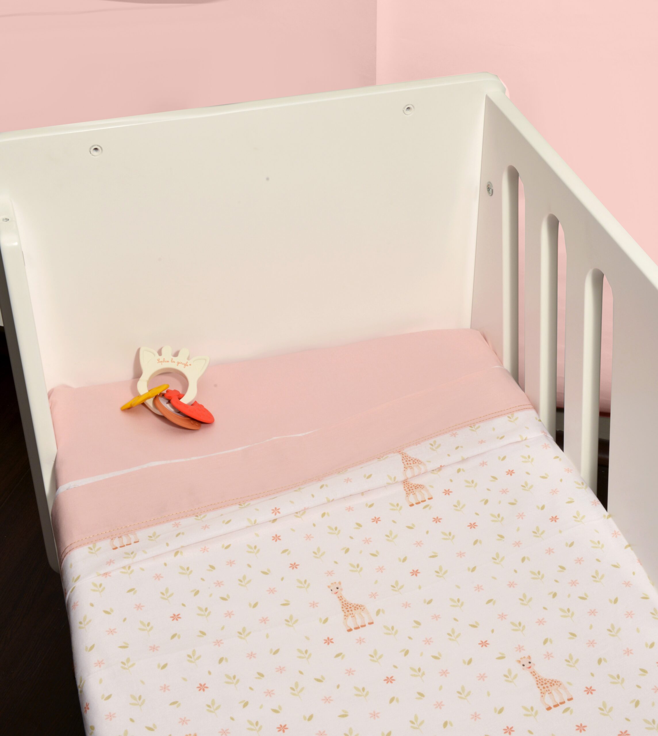 2-80110-sophie-la-girafe-501-1-scaled-1