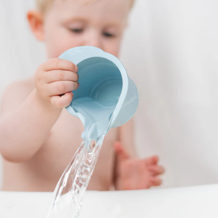 Water-play-and-stacking-cups-3-pcs-Elphee-Colour-mix-11-LS