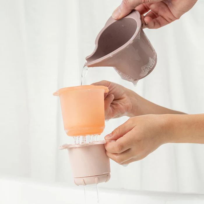 Water-play-and-stacking-cups-3-pcs-Elphee-Powder-11